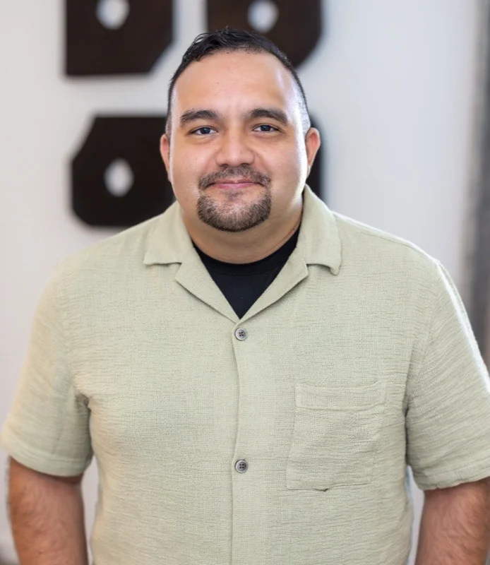 Jesus Sanchez, agente bilingüe y líder de Sanchez Group